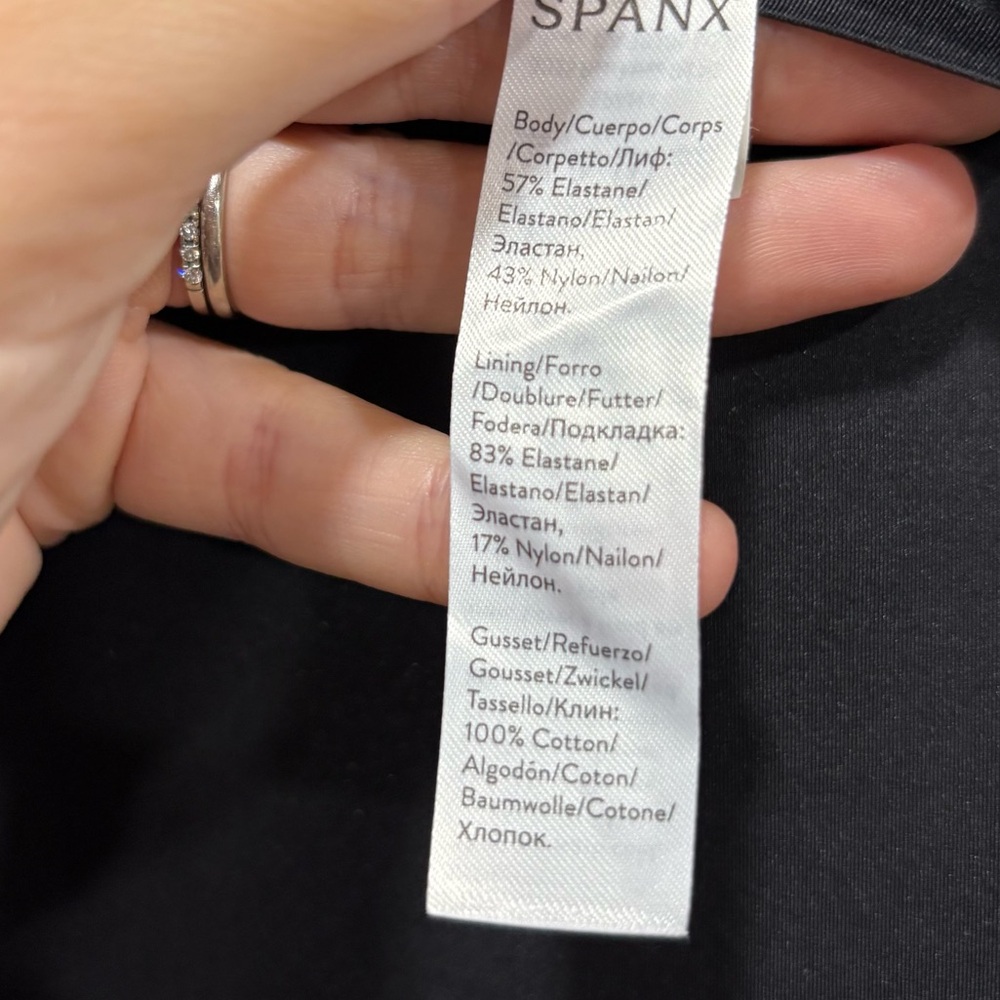SPANX Thinstincts Open-Bust Mid-Thigh Bodysuit - Picture 5 of 9